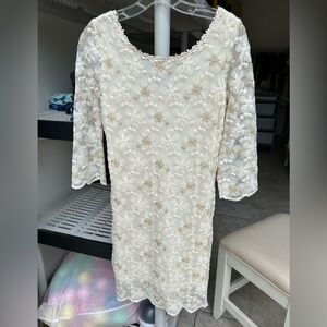 Dress, Size Medium, White & Beige